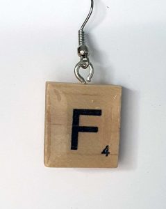 Scrabble Letter Earring x 1 - F