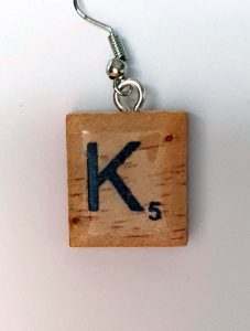 Scrabble Letter Earring x 1 - K