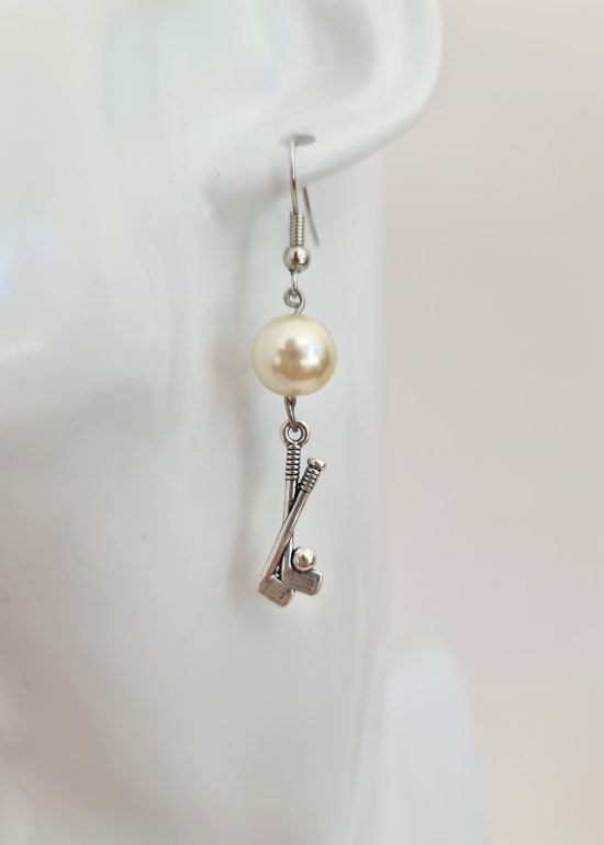 Golf twin clubs earrings with 9mm faux pearl