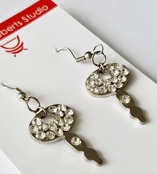 Key diamante earrings (silver plate) destash.au x 1 (1)