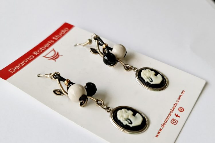 Leafy Cameo Earrings with beads destash.au