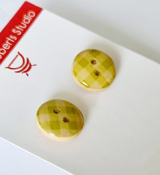 Gingham Button wooden earrings with resin finish - destash.au